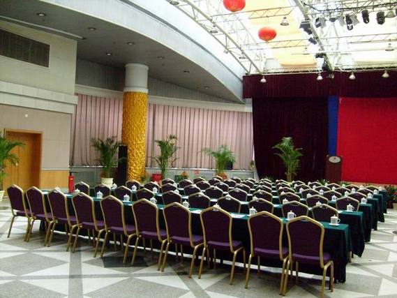 构筑商机桥梁 光大会展中心的会议与展览服务力解析